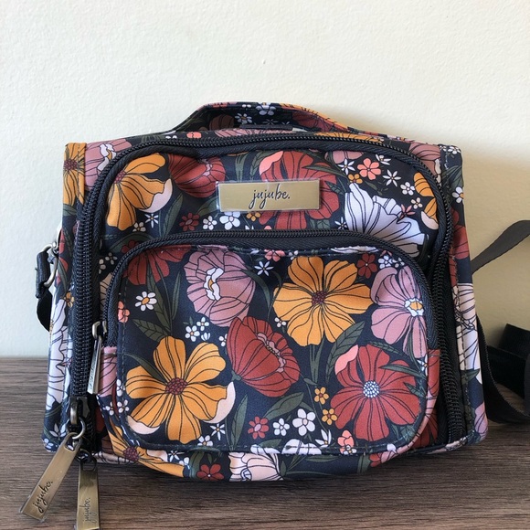 Ju-Ju-Be Handbags - Jujube Mini bff in far out floral